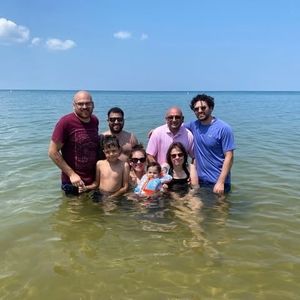 Meet your Posher, Toni